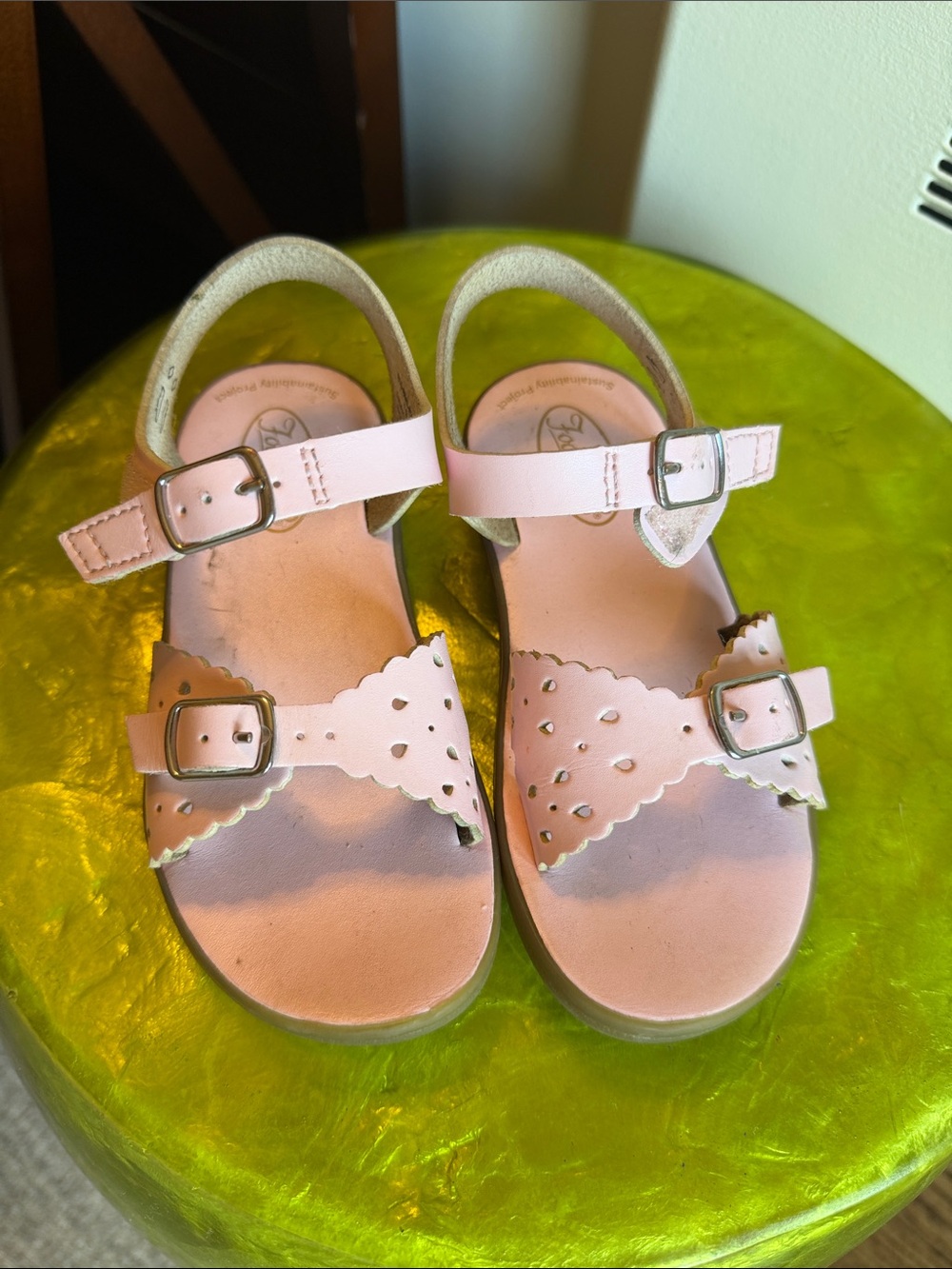 FootMates Light Pink Scalloped Buckle Sandals
